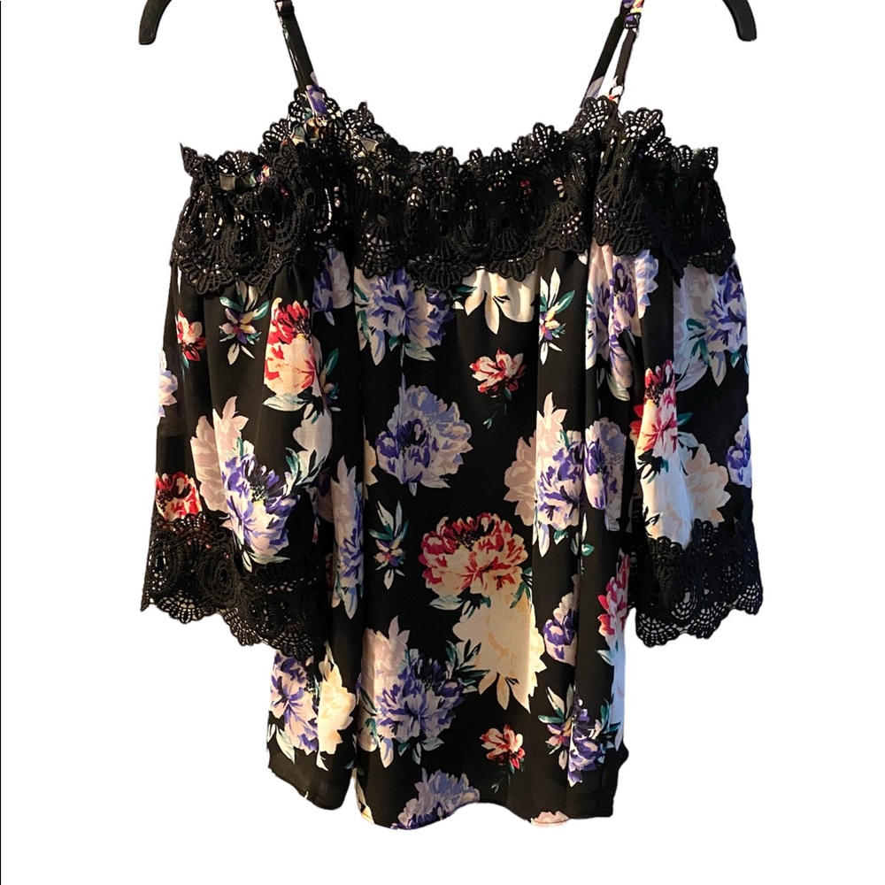 Beautiful black with lace off the shoulder shirt size extra large